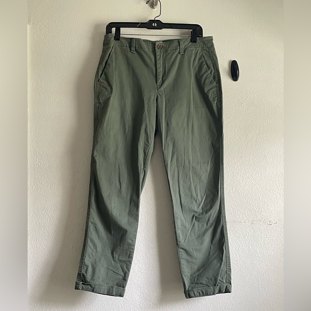 gap girlfriend khaki pants